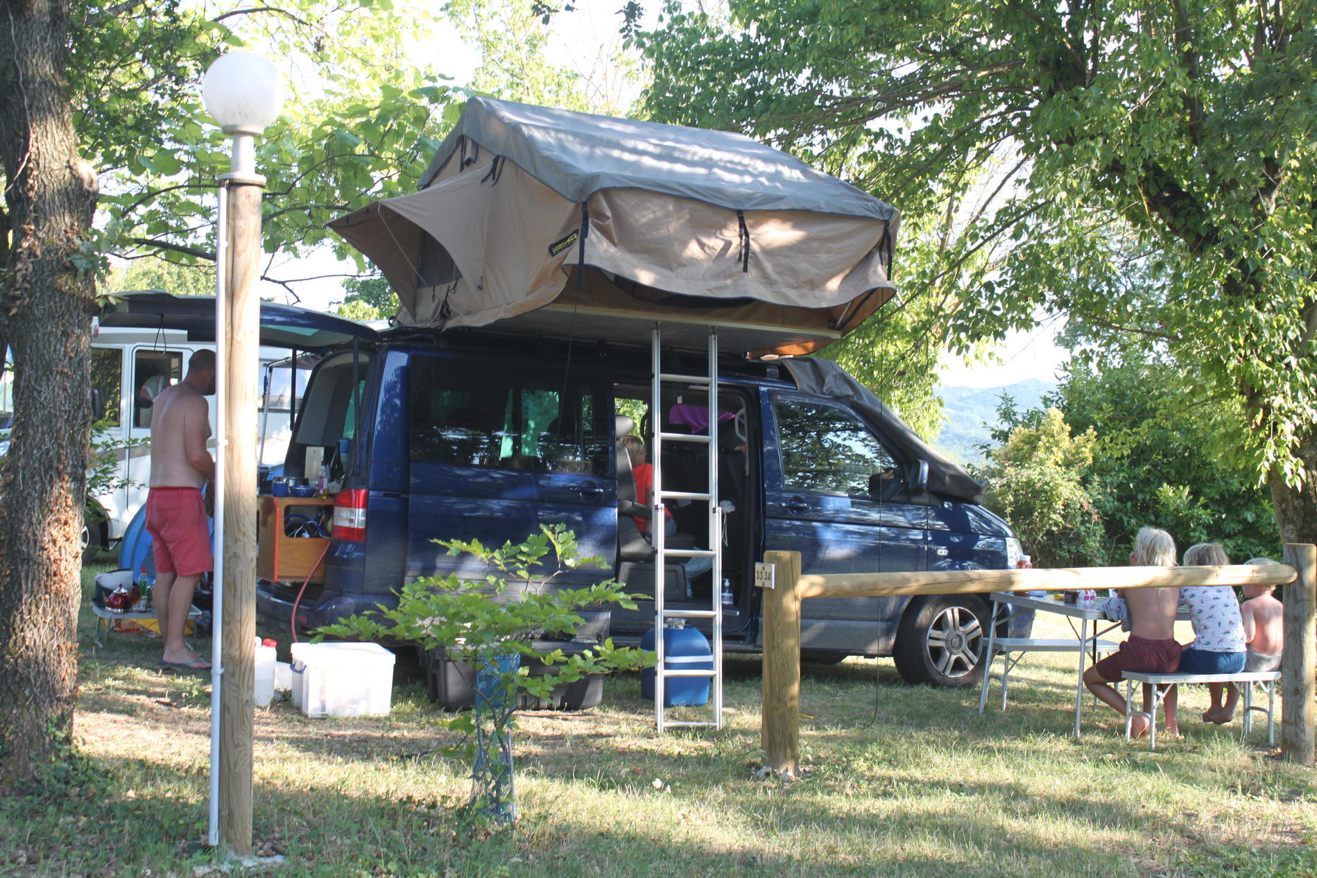 Camping Du Domaine De Senaud